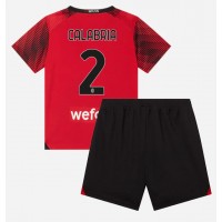 Koszulka piłkarska AC Milan Davide Calabria #2 Strój Domowy dla dzieci 2023-24 tanio Krótki Rękaw (+ Krótkie spodenki)